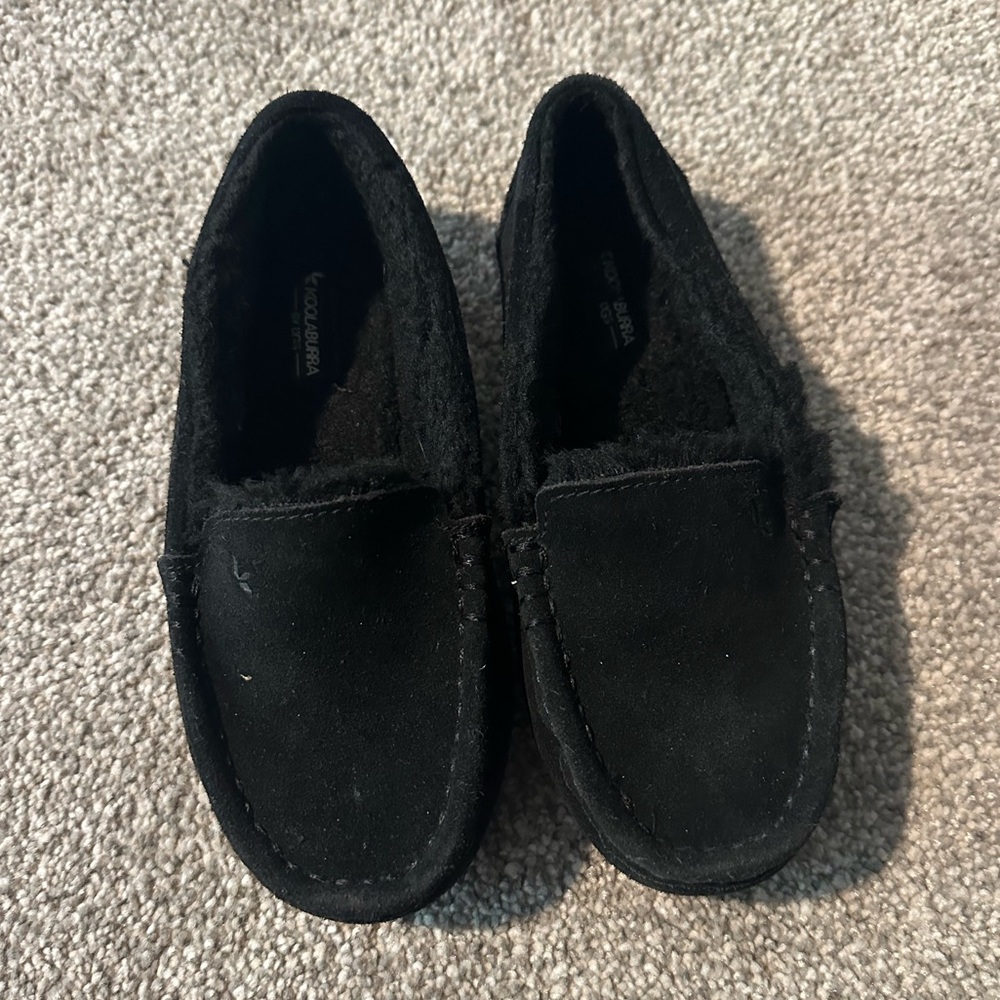 Kids ugg slippers